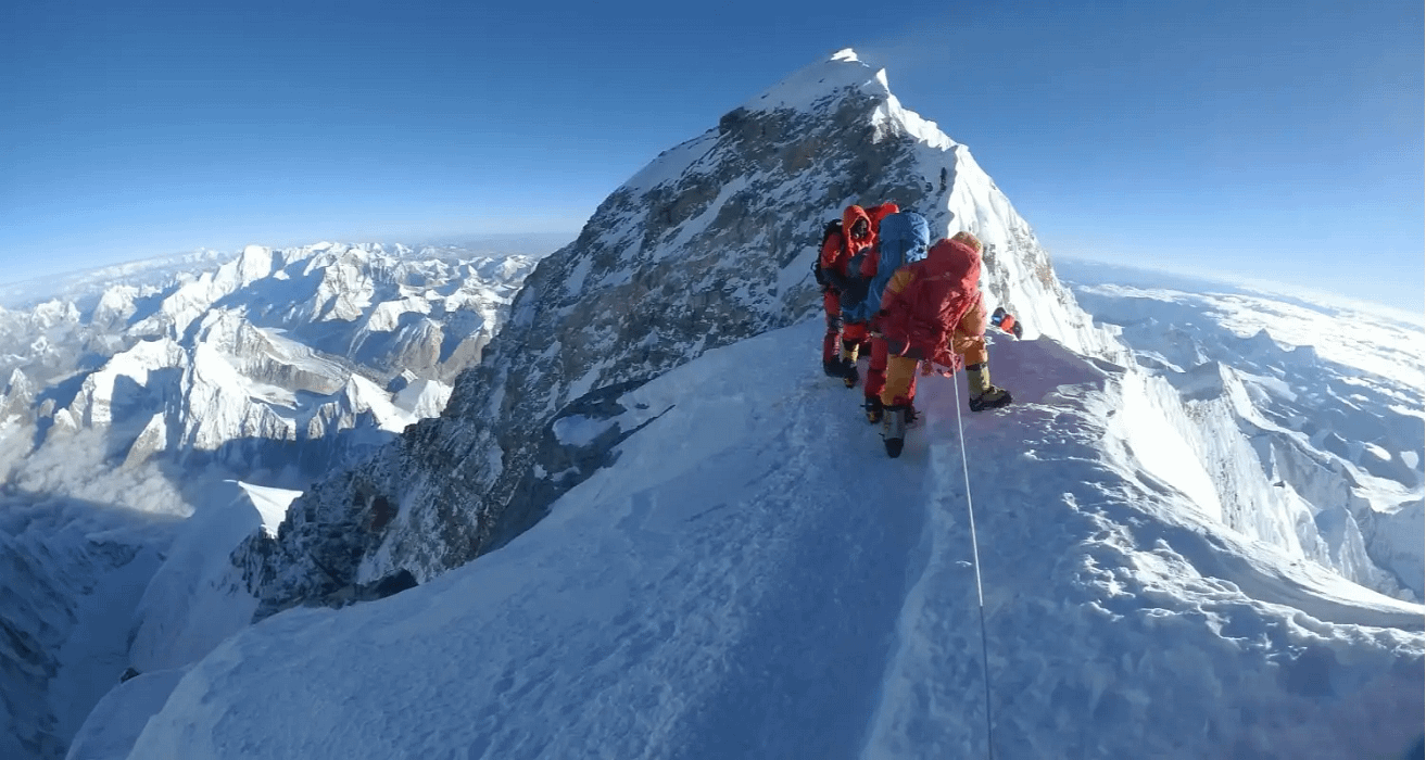 Everest Climbing